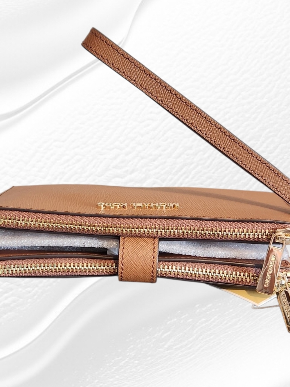 Michael Kors Brown Leather Wristlet Wallet In Color "Luggage". NWT - Picture 4 of 11